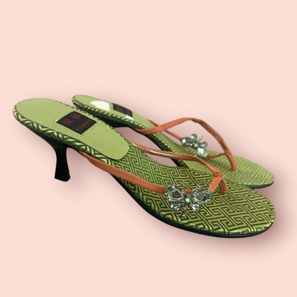 Chilis Elegant Green and Orange Women's Sandals